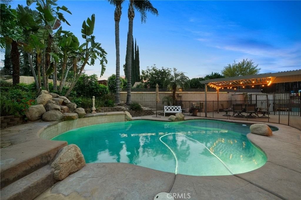 334 Lakeside - Photo 4