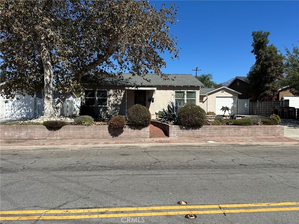 437 Cucamonga - Photo 0