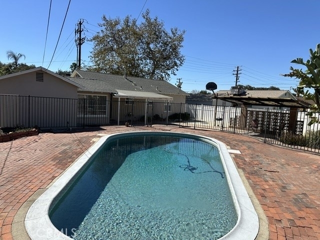 437 Cucamonga - Photo 27