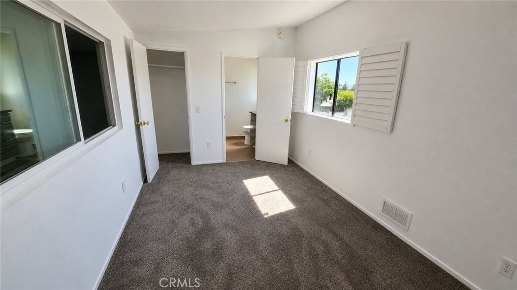 5255 Bellingham - Photo 18