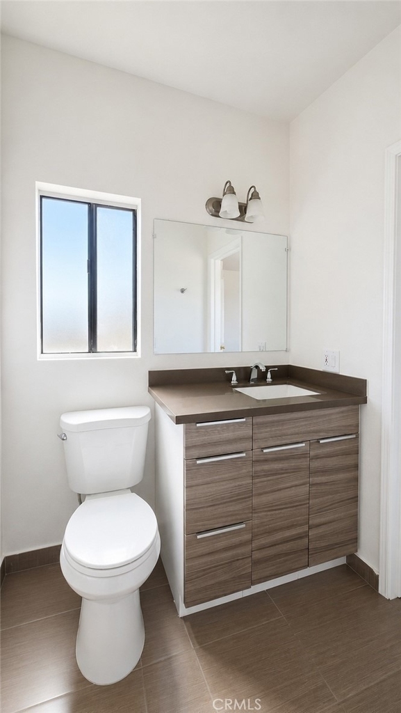 5255 Bellingham - Photo 19