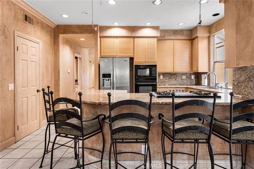 609 21st - Photo 15