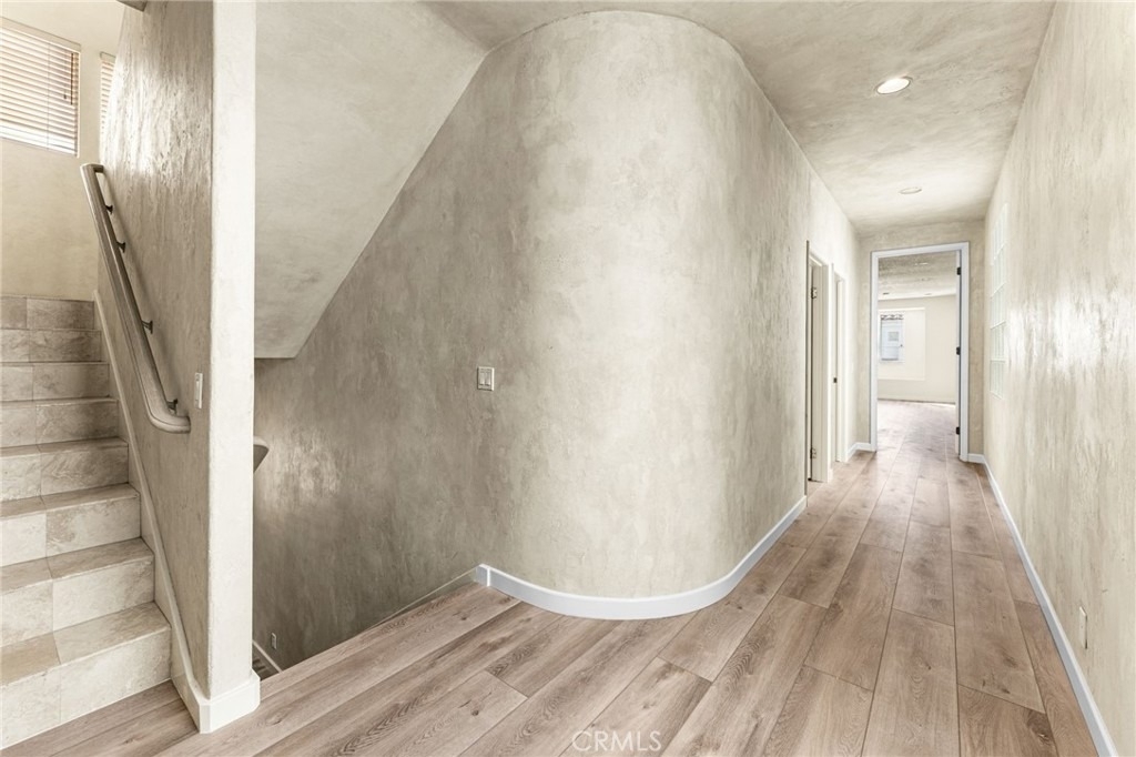 609 21st - Photo 18