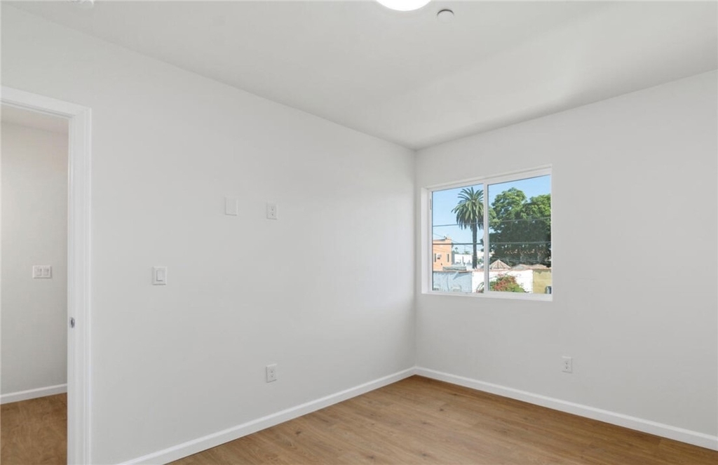 2638 Virginia - Photo 10