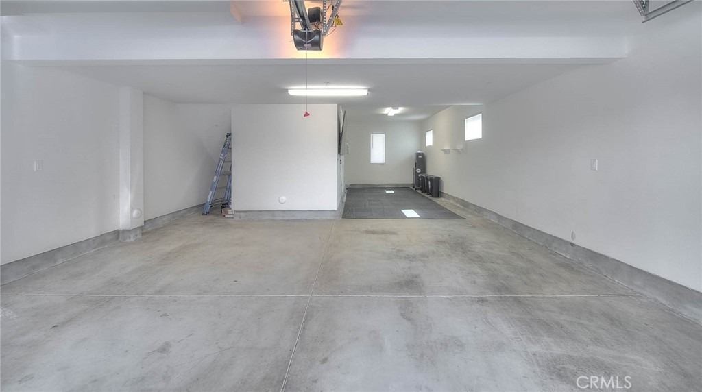 2750 W 182nd - Photo 44
