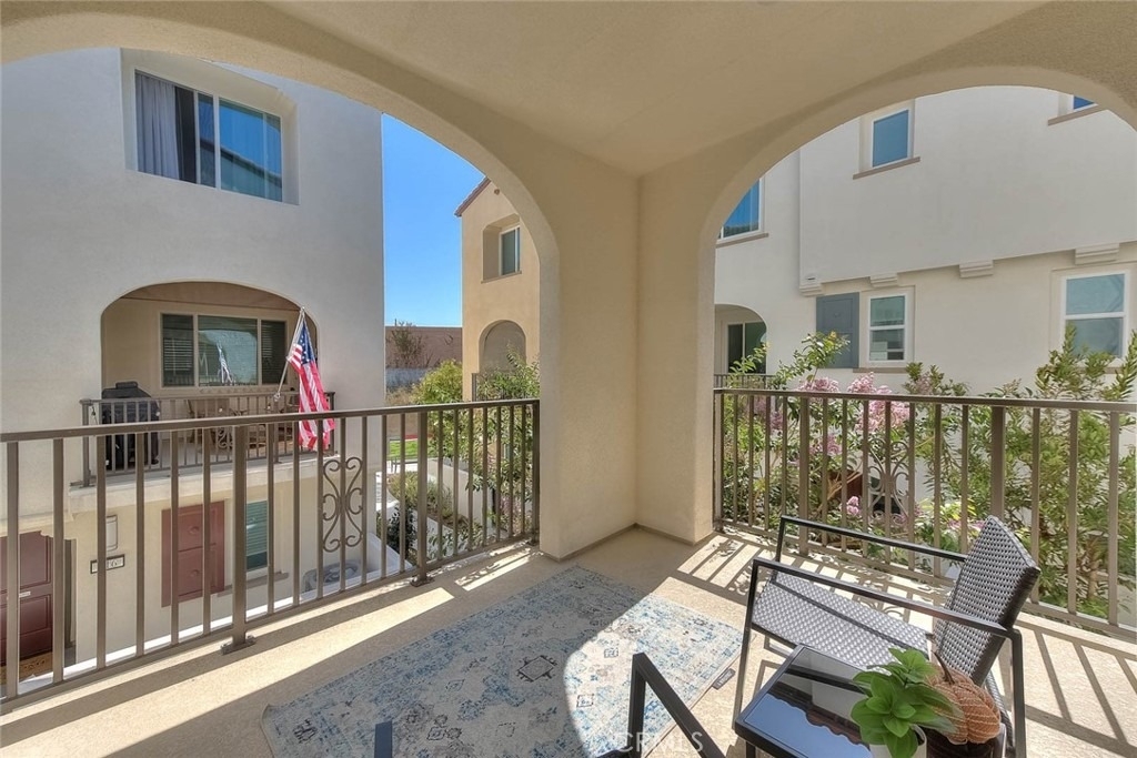 2750 W 182nd - Photo 23