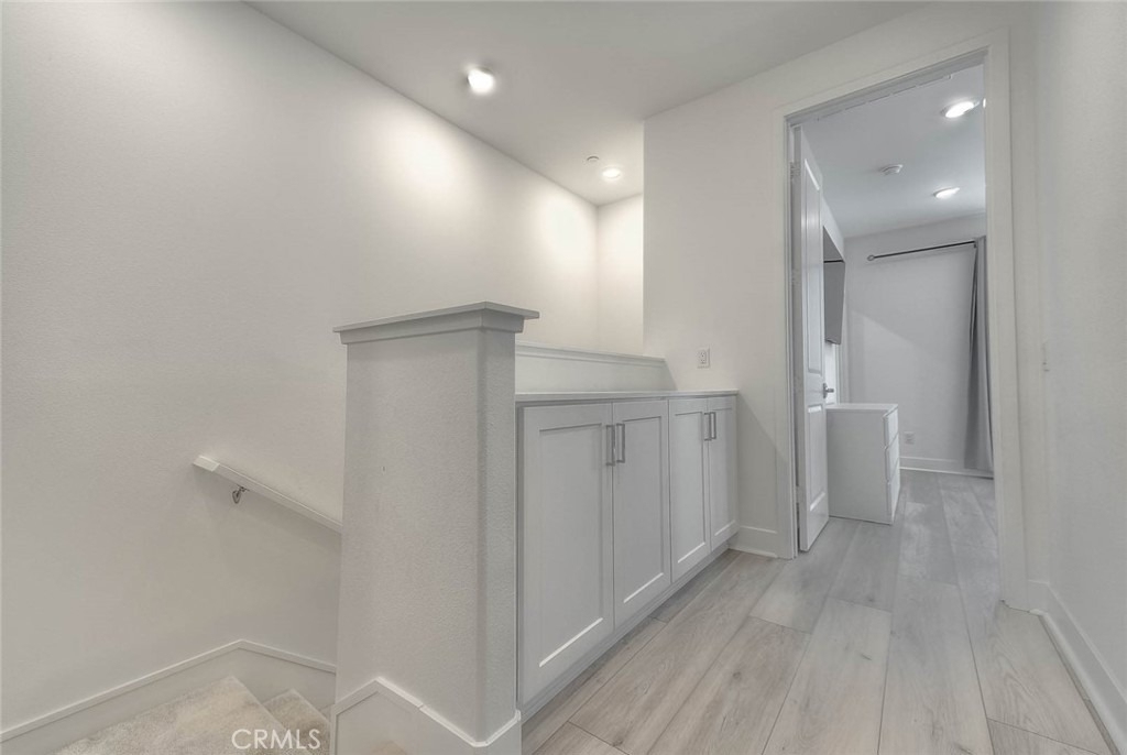 2750 W 182nd - Photo 31