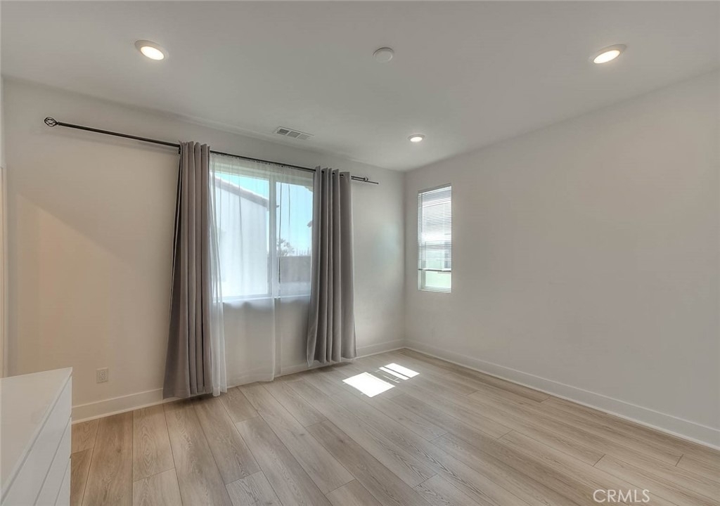 2750 W 182nd - Photo 37