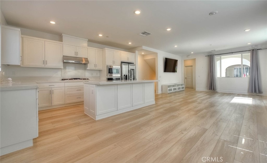 2750 W 182nd - Photo 10