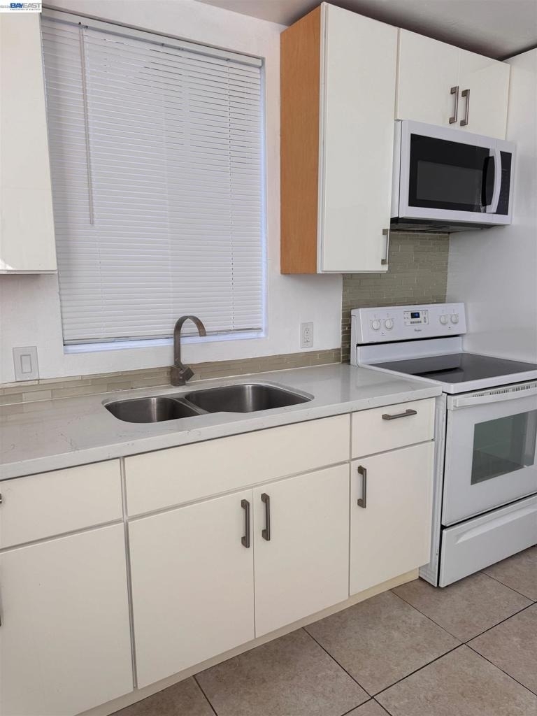2025 East 20th St - Photo 1