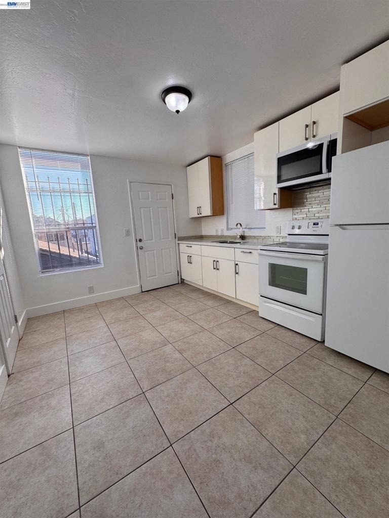 2025 East 20th St - Photo 16