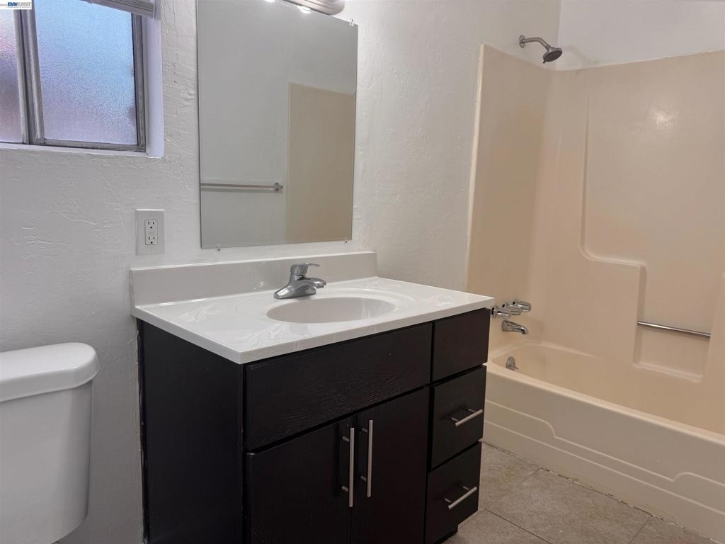 2025 East 20th St - Photo 6