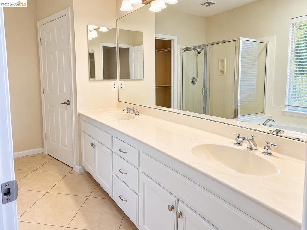 517 Eaker Way - Photo 13