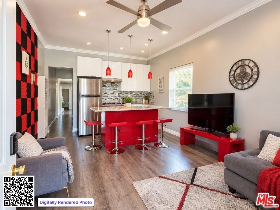 1528 W 28th Street - Photo 0