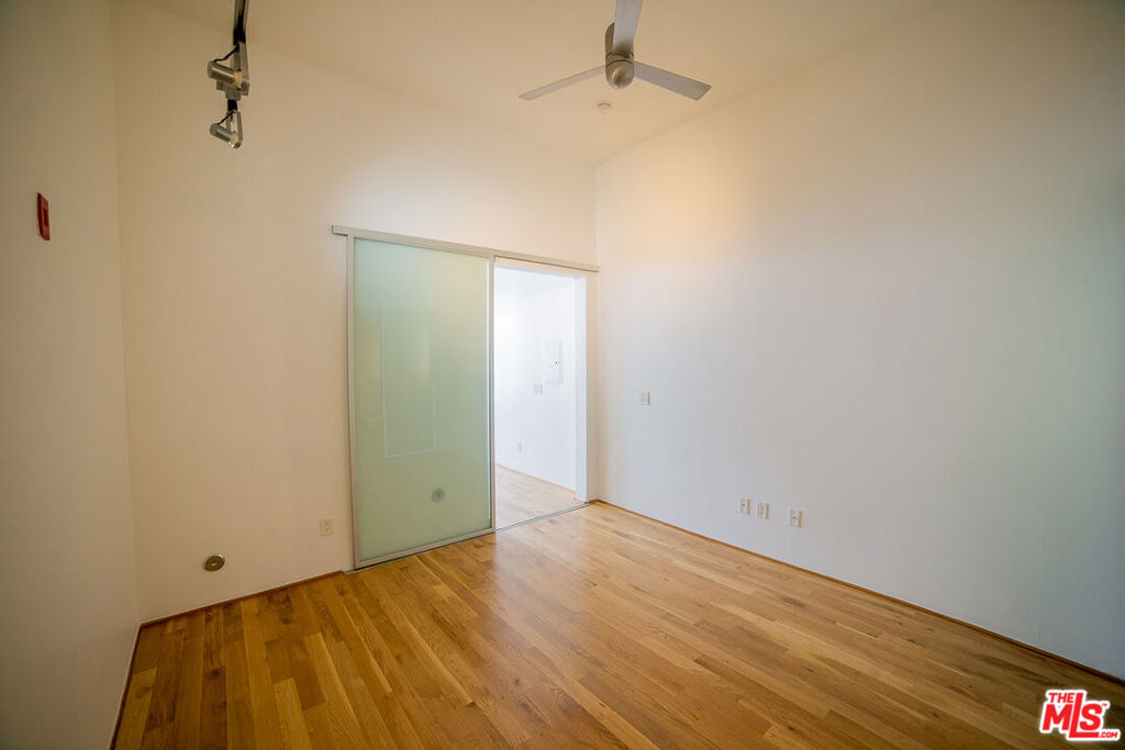 8 Brooks Avenue - Photo 8