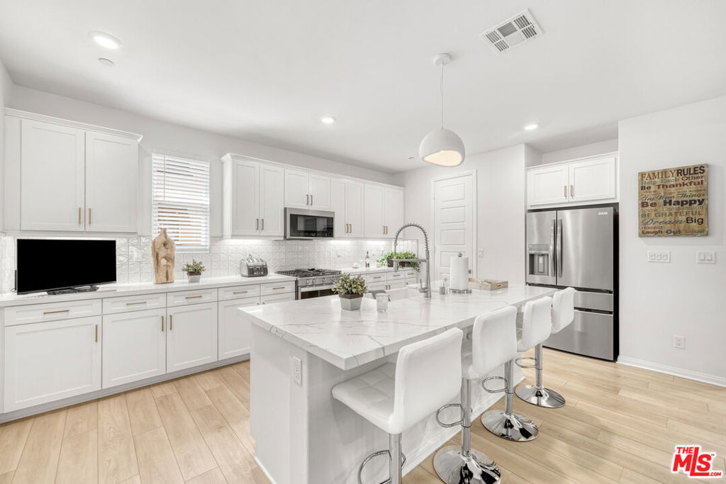 768 Daniel Freeman Circle - Photo 23