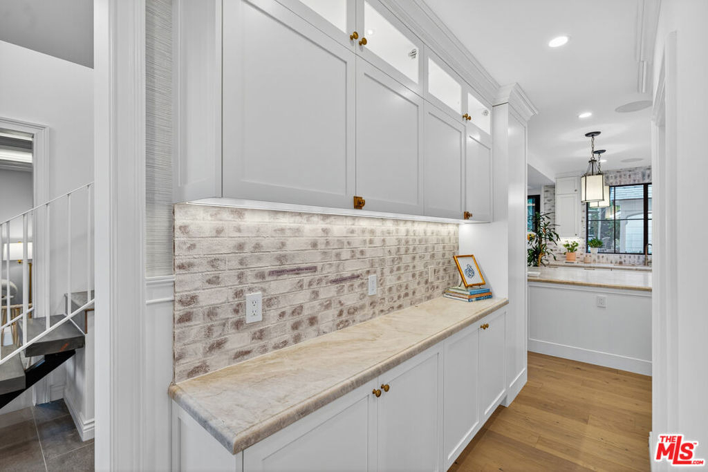 1733 Robson Avenue - Photo 15