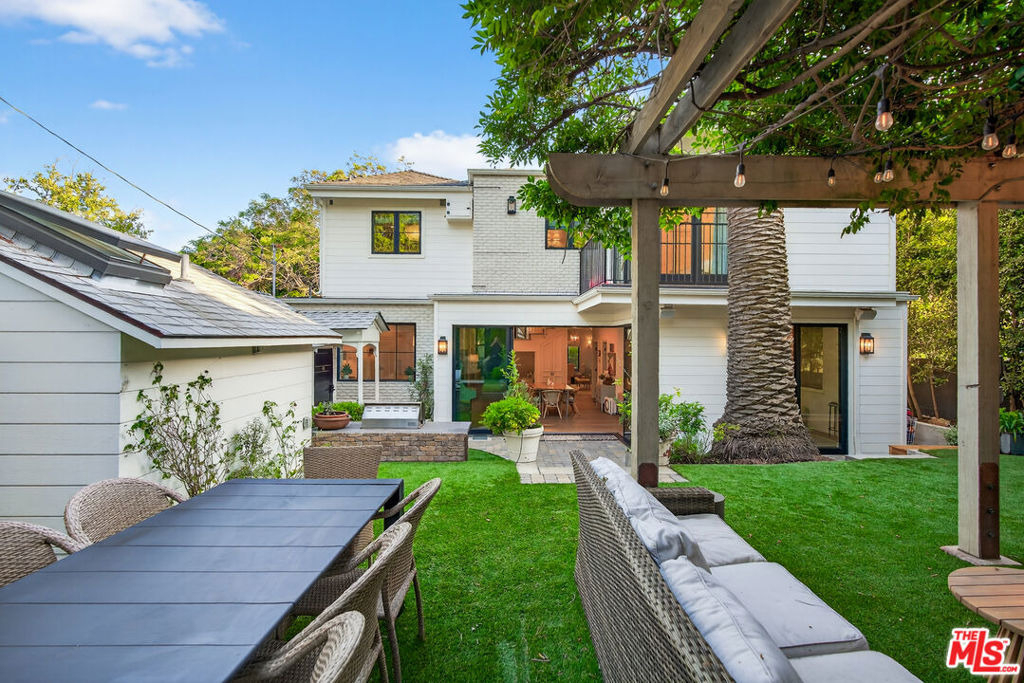 1733 Robson Avenue - Photo 42