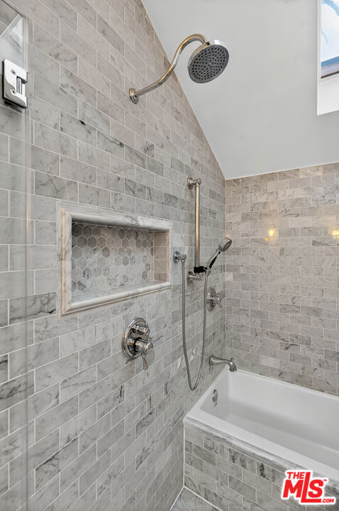 1733 Robson Avenue - Photo 53