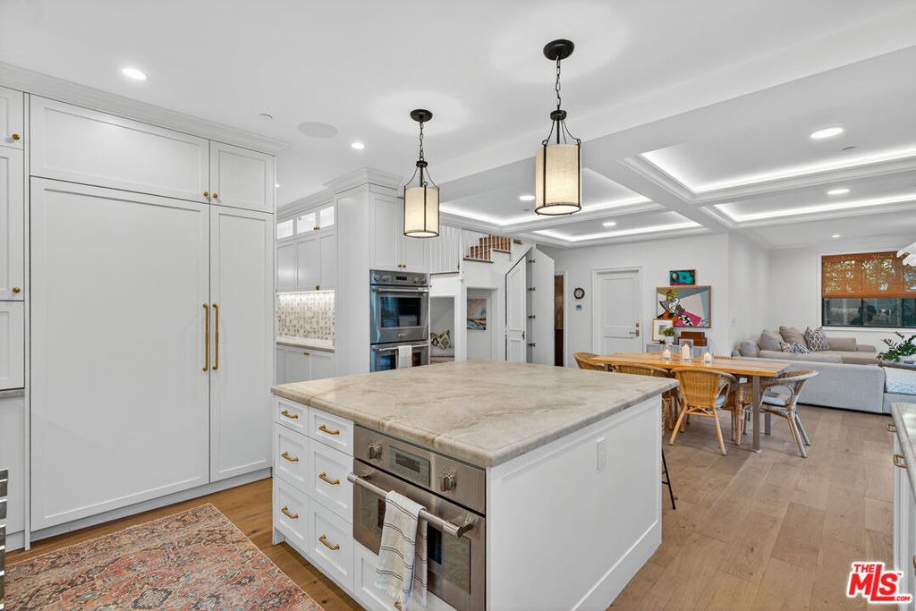 1733 Robson Avenue - Photo 8