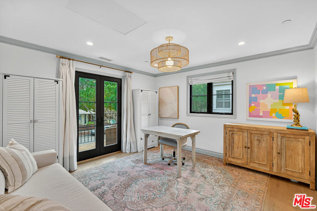1733 Robson Avenue - Photo 31