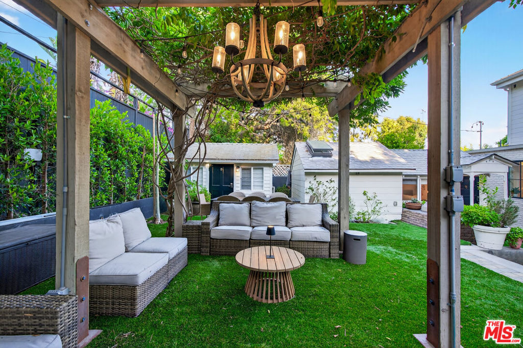 1733 Robson Avenue - Photo 43