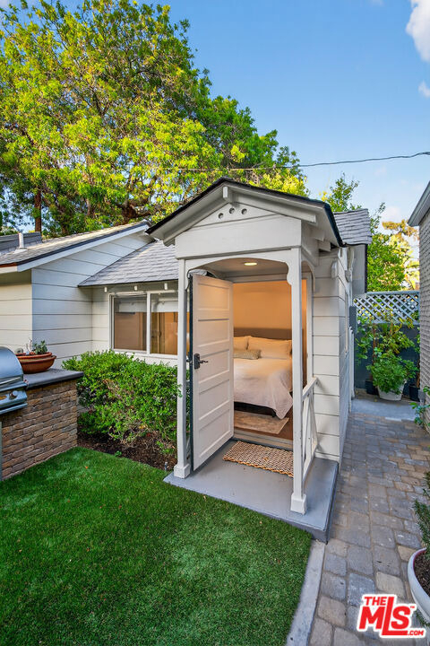 1733 Robson Avenue - Photo 55