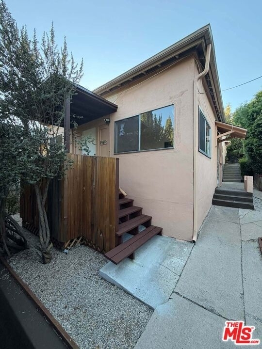 1961 Echo Park Avenue - Photo 1