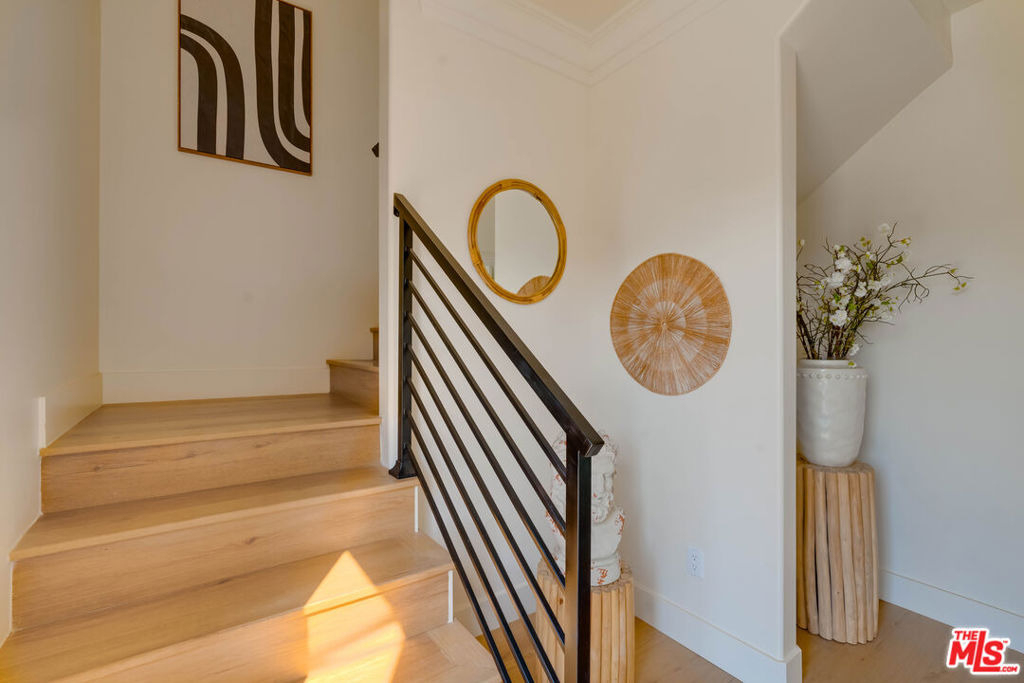 712 N. Chestnut Avenue - Photo 3