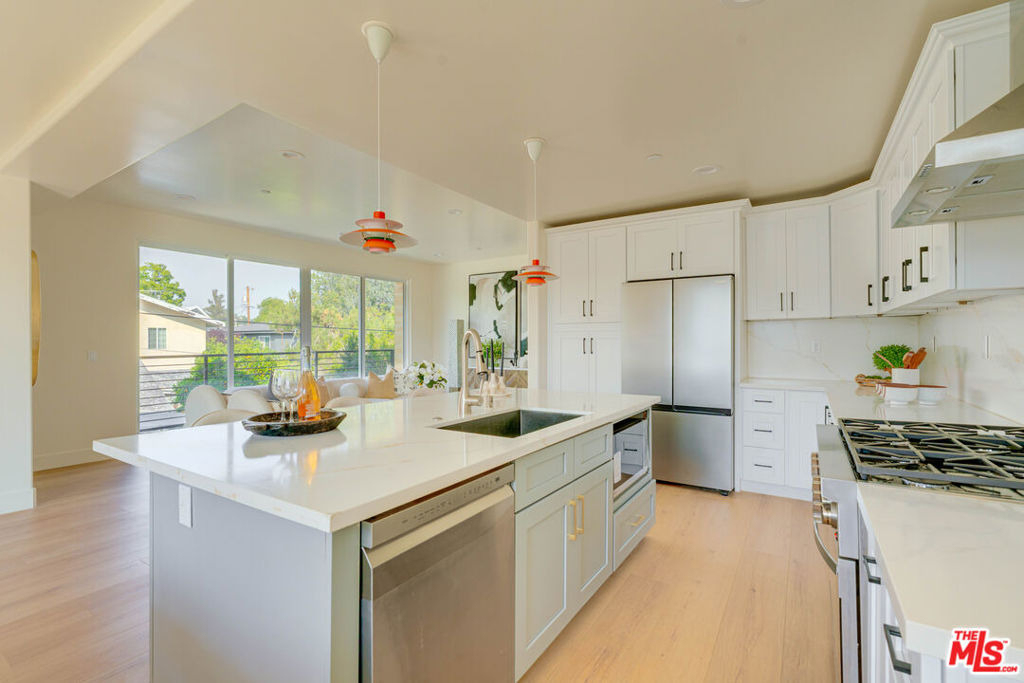 712 N. Chestnut Avenue - Photo 8