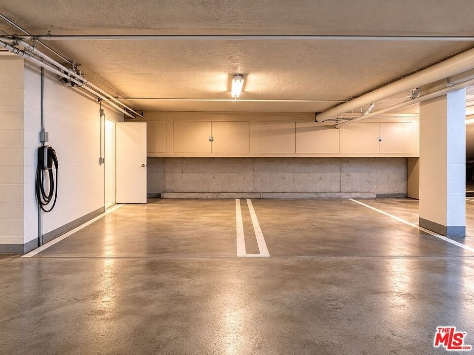 818 14th Street - Photo 48