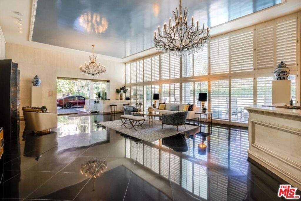 10433 Wilshire Boulevard - Photo 3