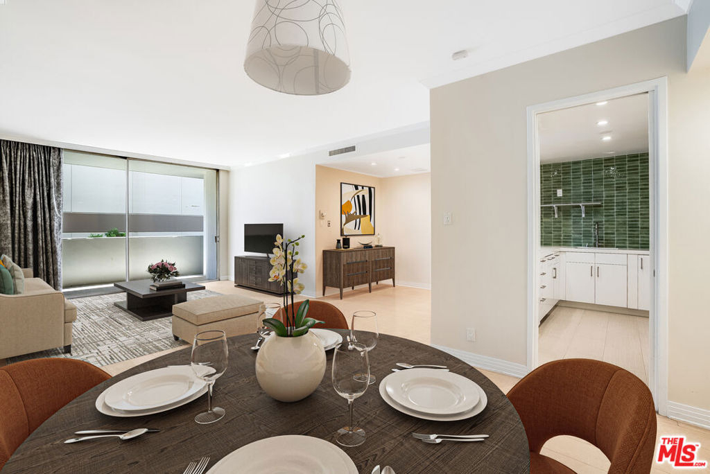 10433 Wilshire Boulevard - Photo 9