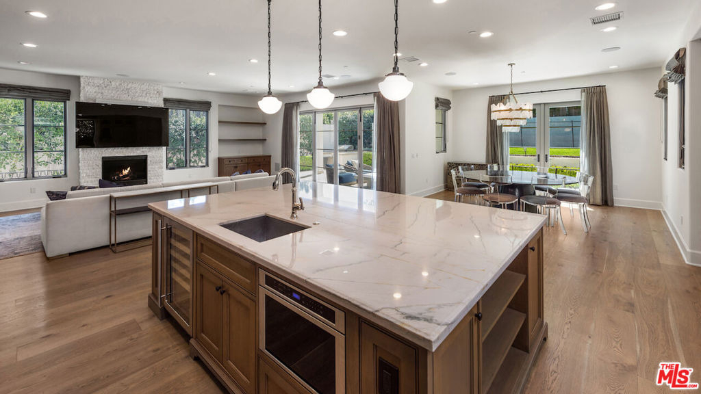 14806 Sutton Street - Photo 5