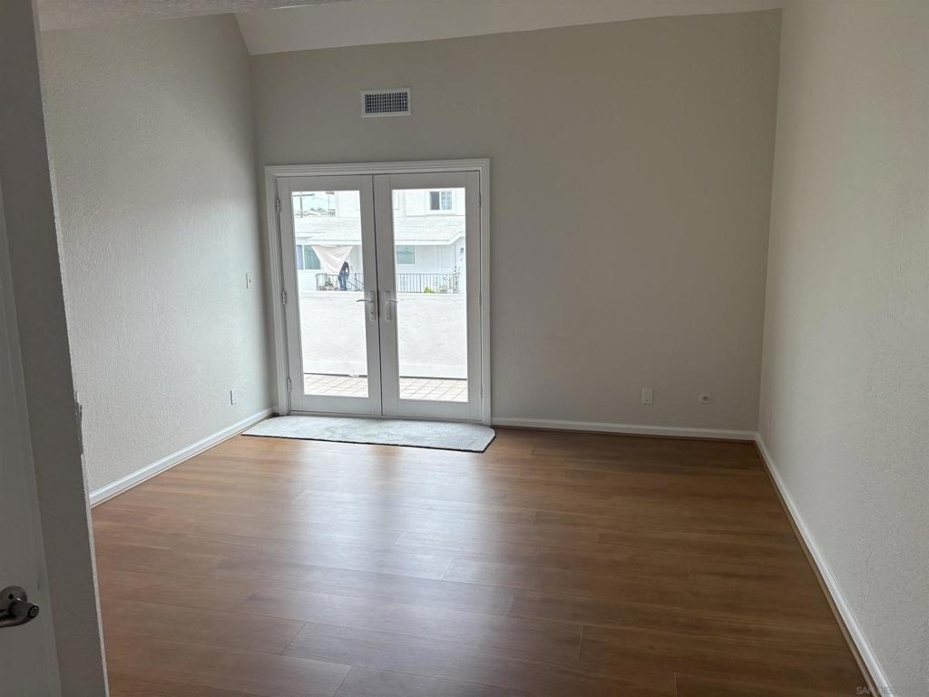 374 Orange Ave - Photo 6