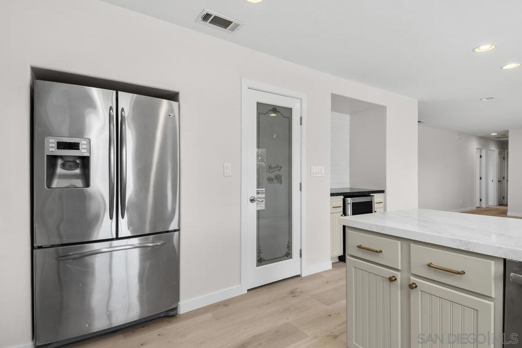 1020 Nolbey St - Photo 13