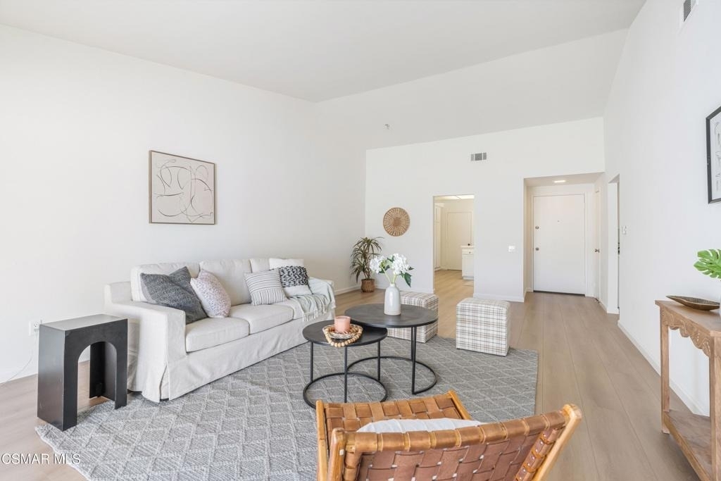 44113 Village 44 - Photo 5