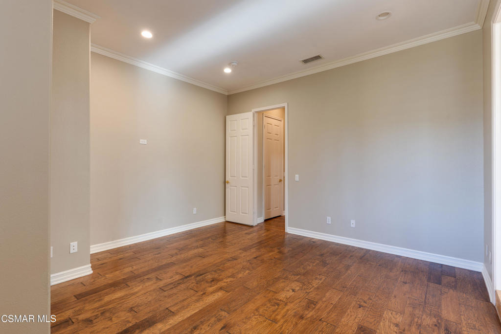 750 Huntsdale Court - Photo 18