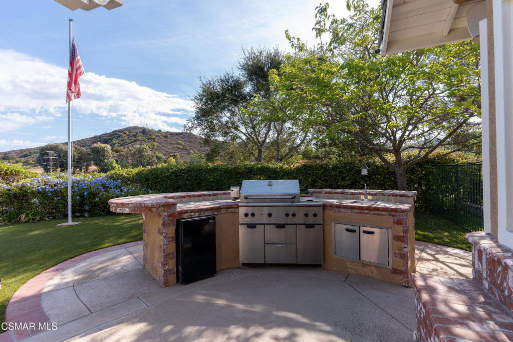 750 Huntsdale Court - Photo 35