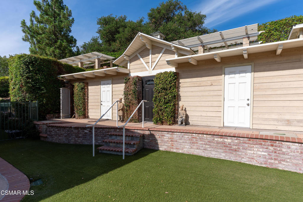 750 Huntsdale Court - Photo 37