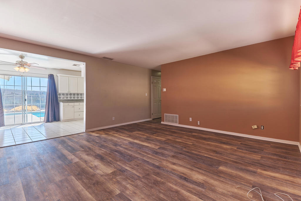 9464 Valencia Drive - Photo 14