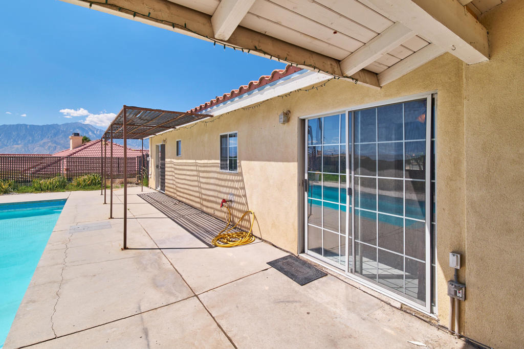 9464 Valencia Drive - Photo 6