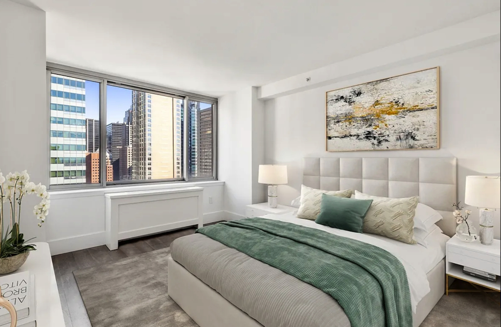 West 47th Street - Photo 2