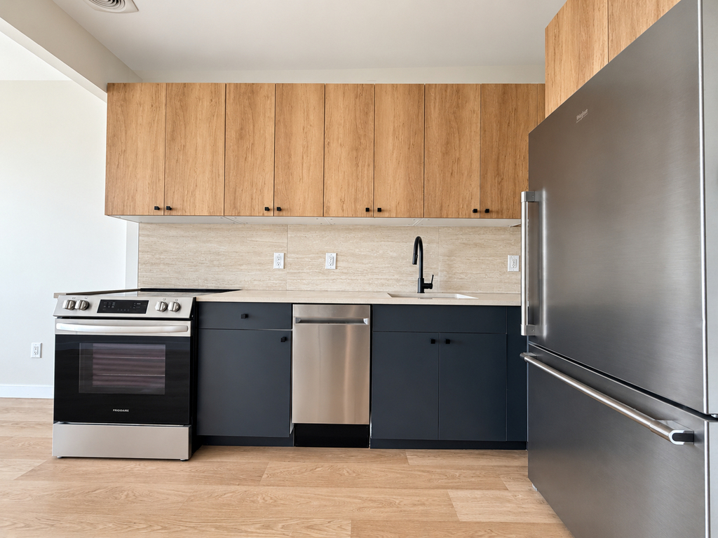 1582 Fulton Street - Photo 4