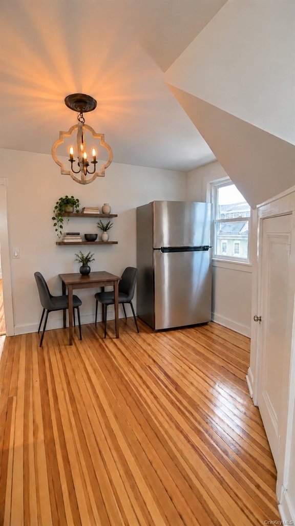 127 Maple Avenue - Photo 5