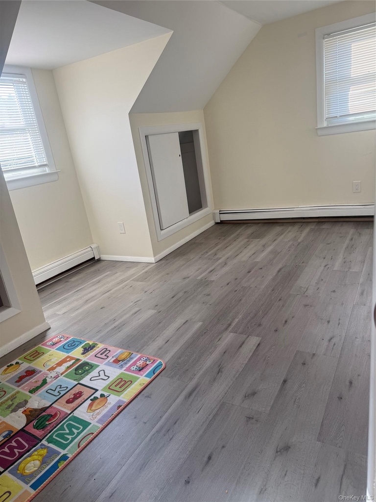 2 Lee Avenue - Photo 2
