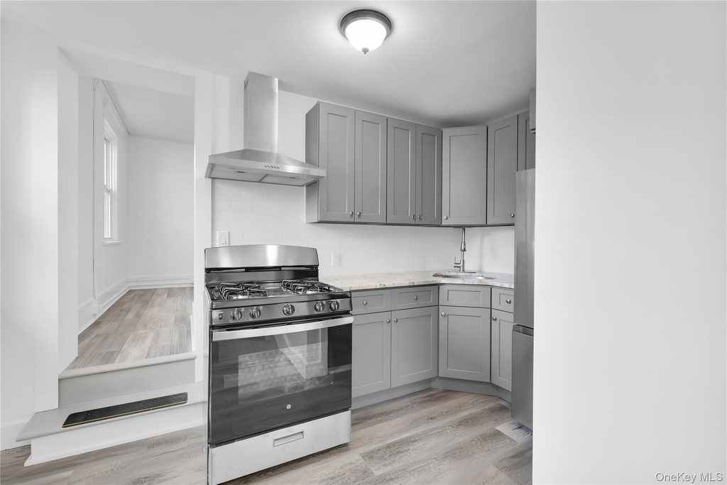 127 Maple Avenue - Photo 13