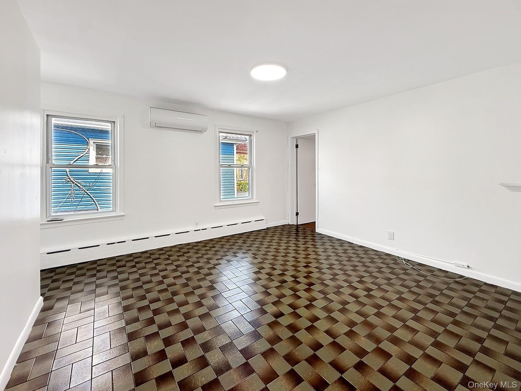 104 Waring Place - Photo 9