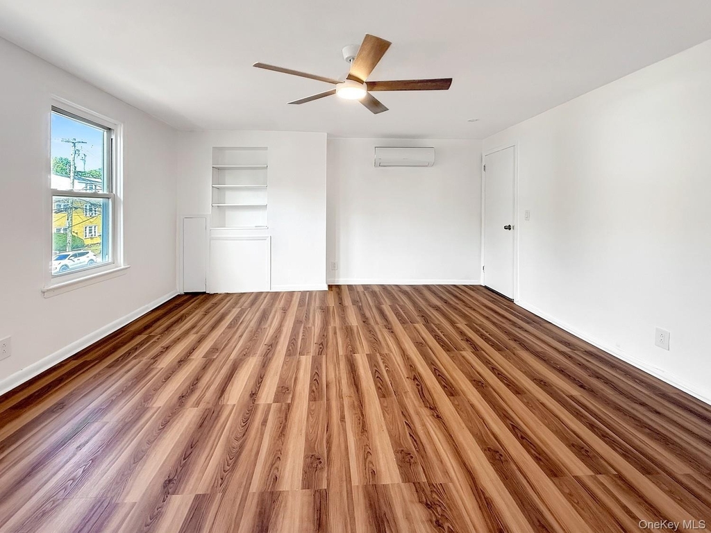 104 Waring Place - Photo 5