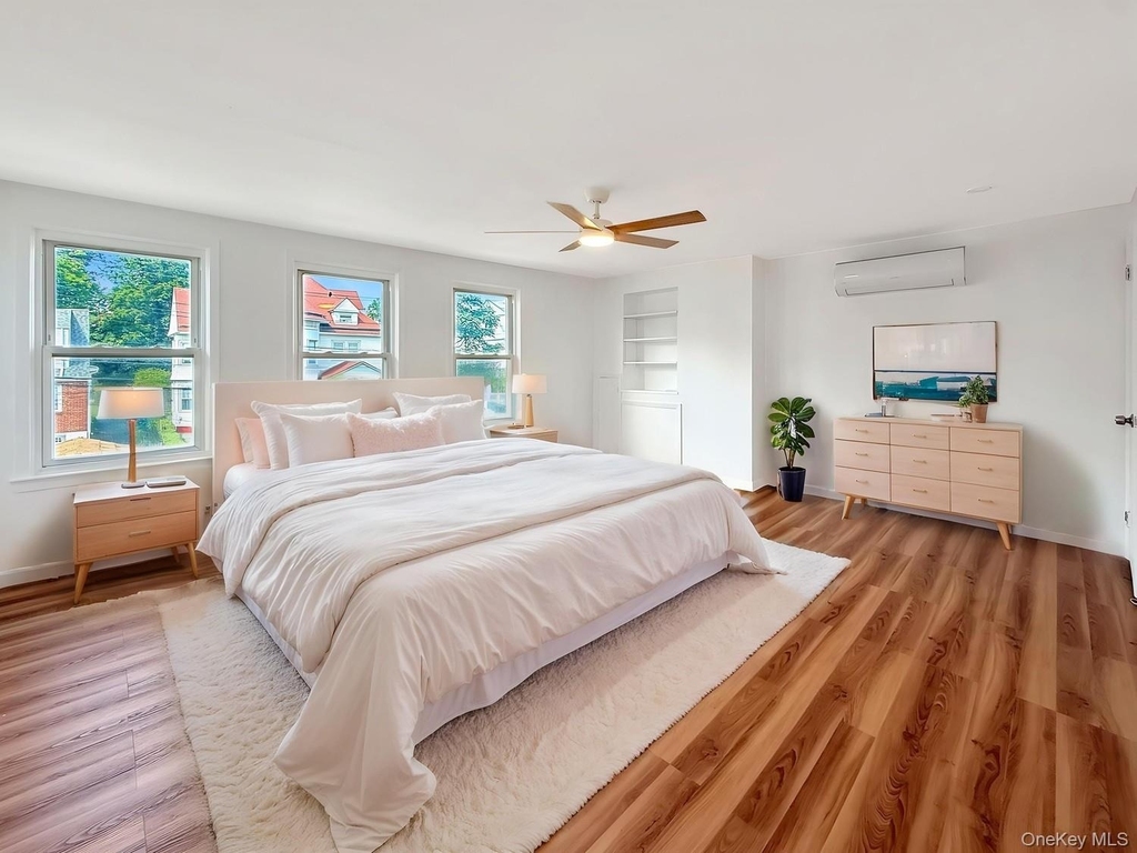 104 Waring Place - Photo 0